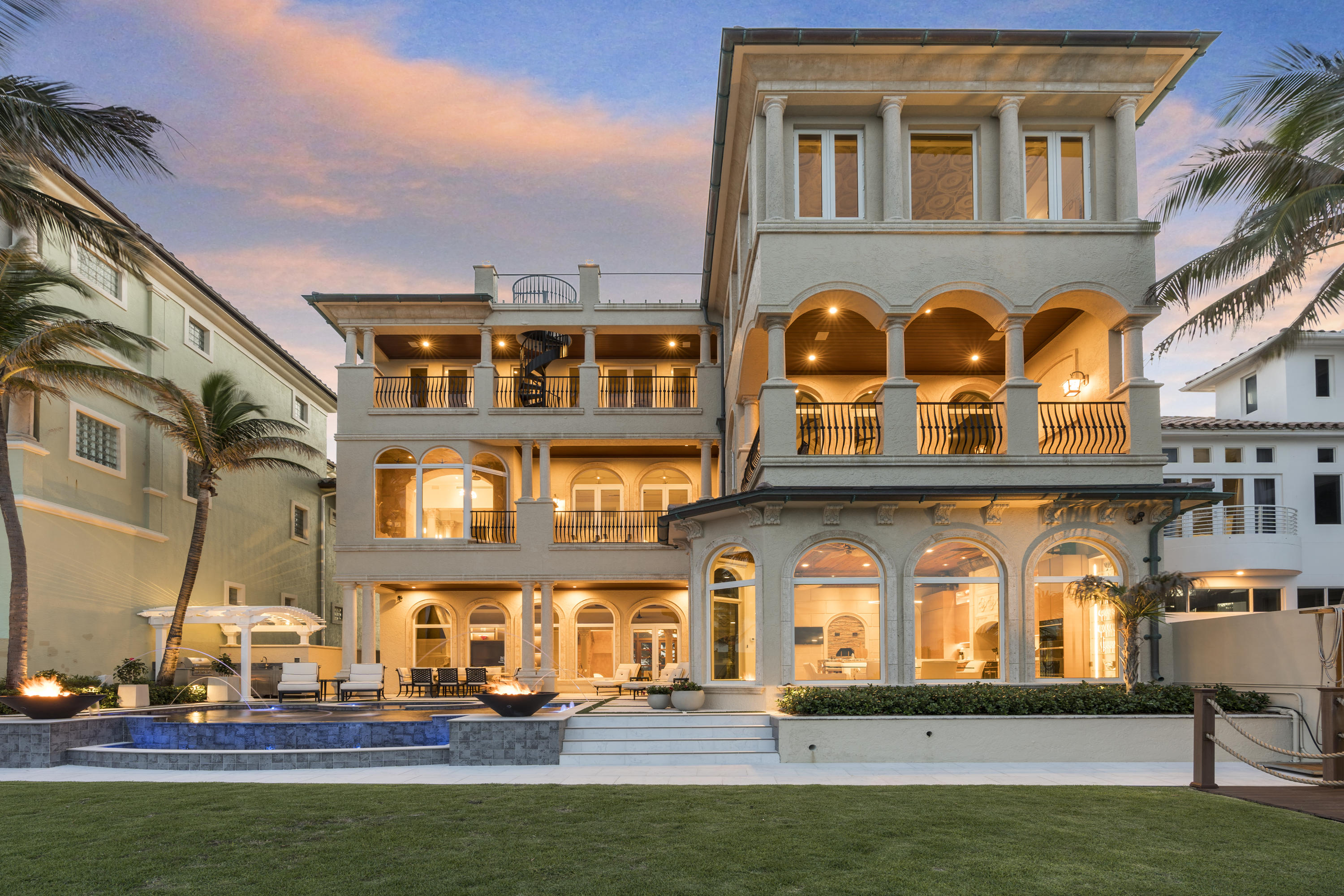 8 South Ocean Boulevard Boca Raton, FL 33487 - Photo 44 of 45 Twilight_04