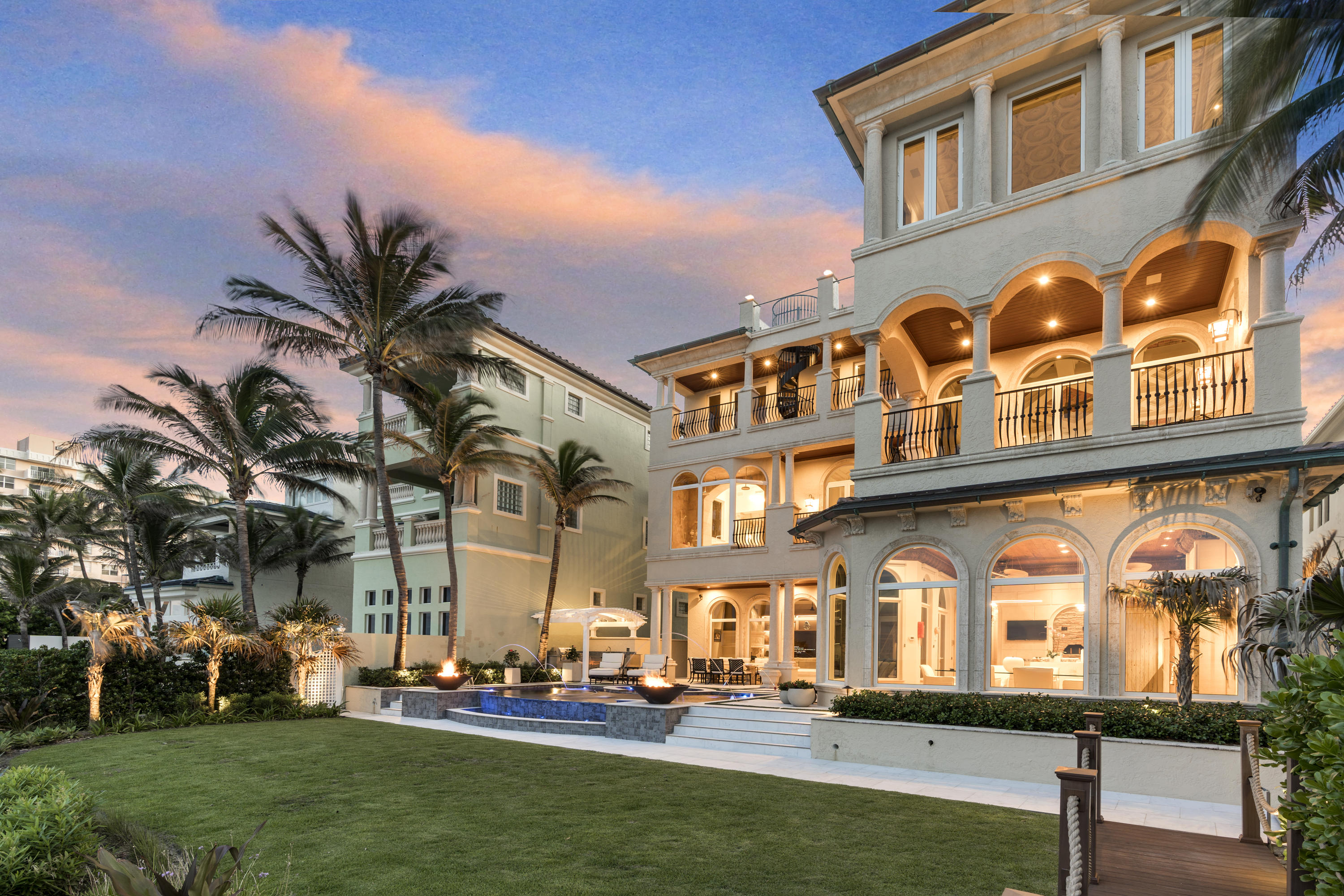 8 South Ocean Boulevard Boca Raton, FL 33487 - Photo 45 of 45 Twilight_05