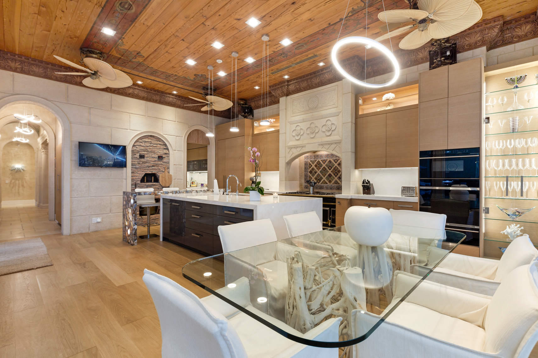 8 South Ocean Boulevard Boca Raton, FL 33487 - Photo 6 of 45 23_TV