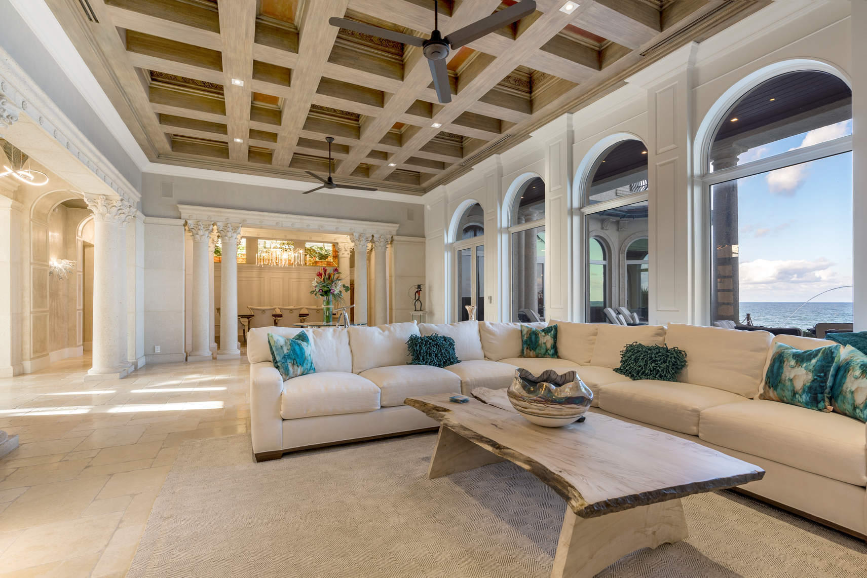 8 South Ocean Boulevard Boca Raton, FL 33487 - Photo 9 of 45 27