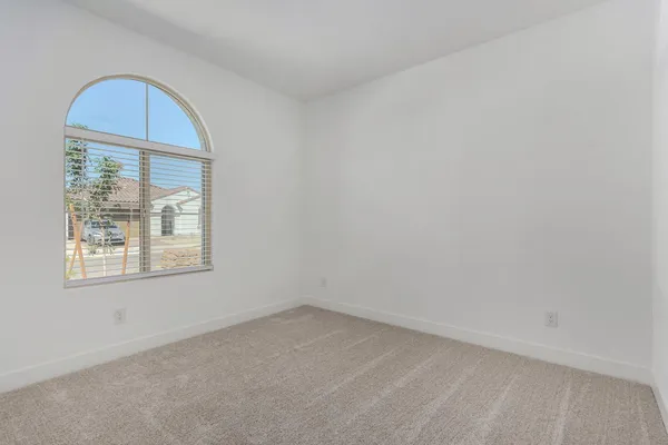 $2,400 | 14807 West Soft Wind Drive, Surprise, AZ 85387