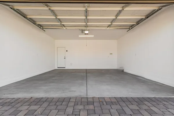 $2,400 | 14807 West Soft Wind Drive, Surprise, AZ 85387