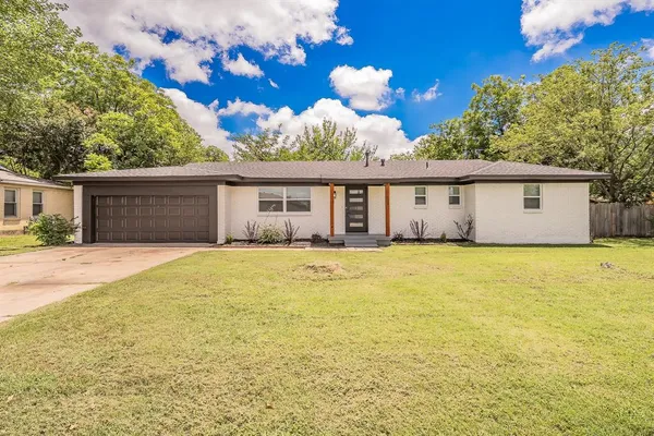$324,000 | 828 Glenda Drive, Bedford, TX 76022