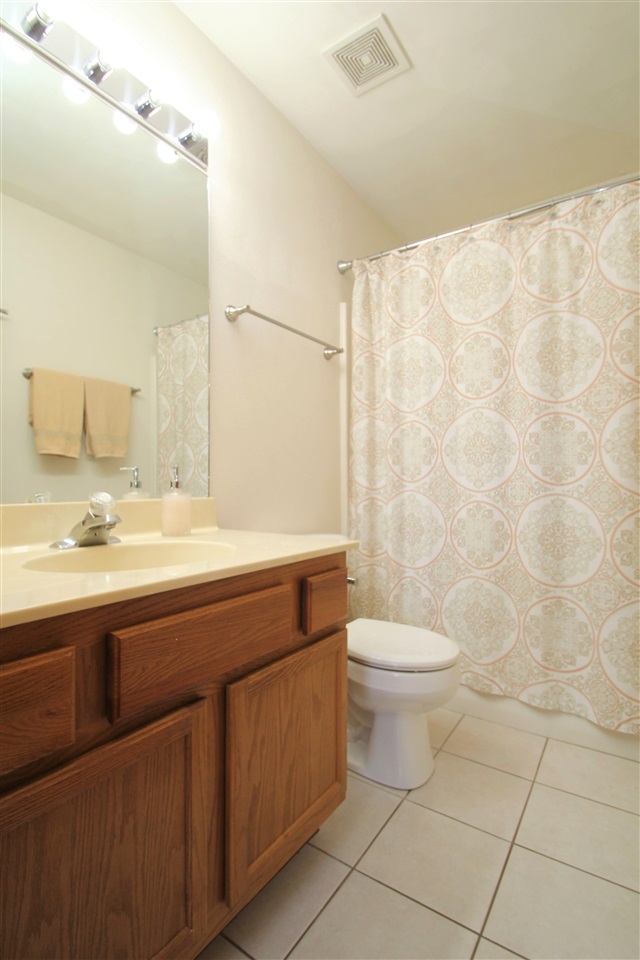 6492 Weaver Road Rockford, IL 61114 - Photo 17 of 36 Gallery Image 17