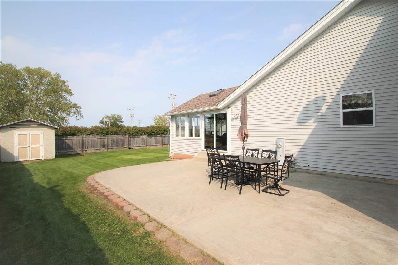 6492 Weaver Road Rockford, IL 61114 - Photo 34 of 36 Gallery Image 34