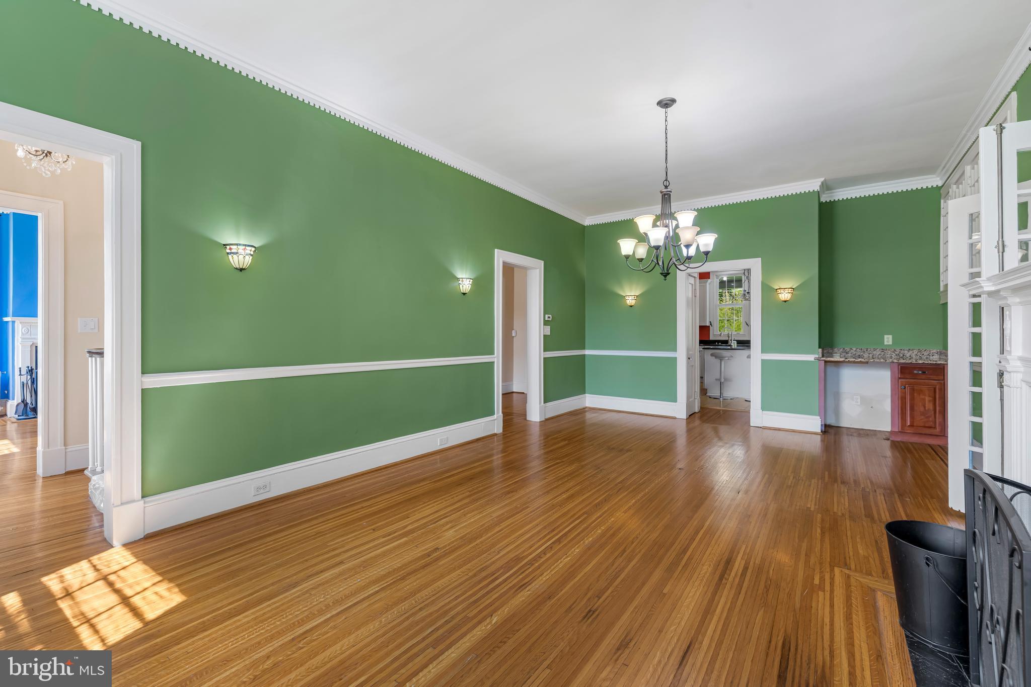 527 Nottingham Road Baltimore, MD 21229 - Photo 13 of 72 Gallery Image 13