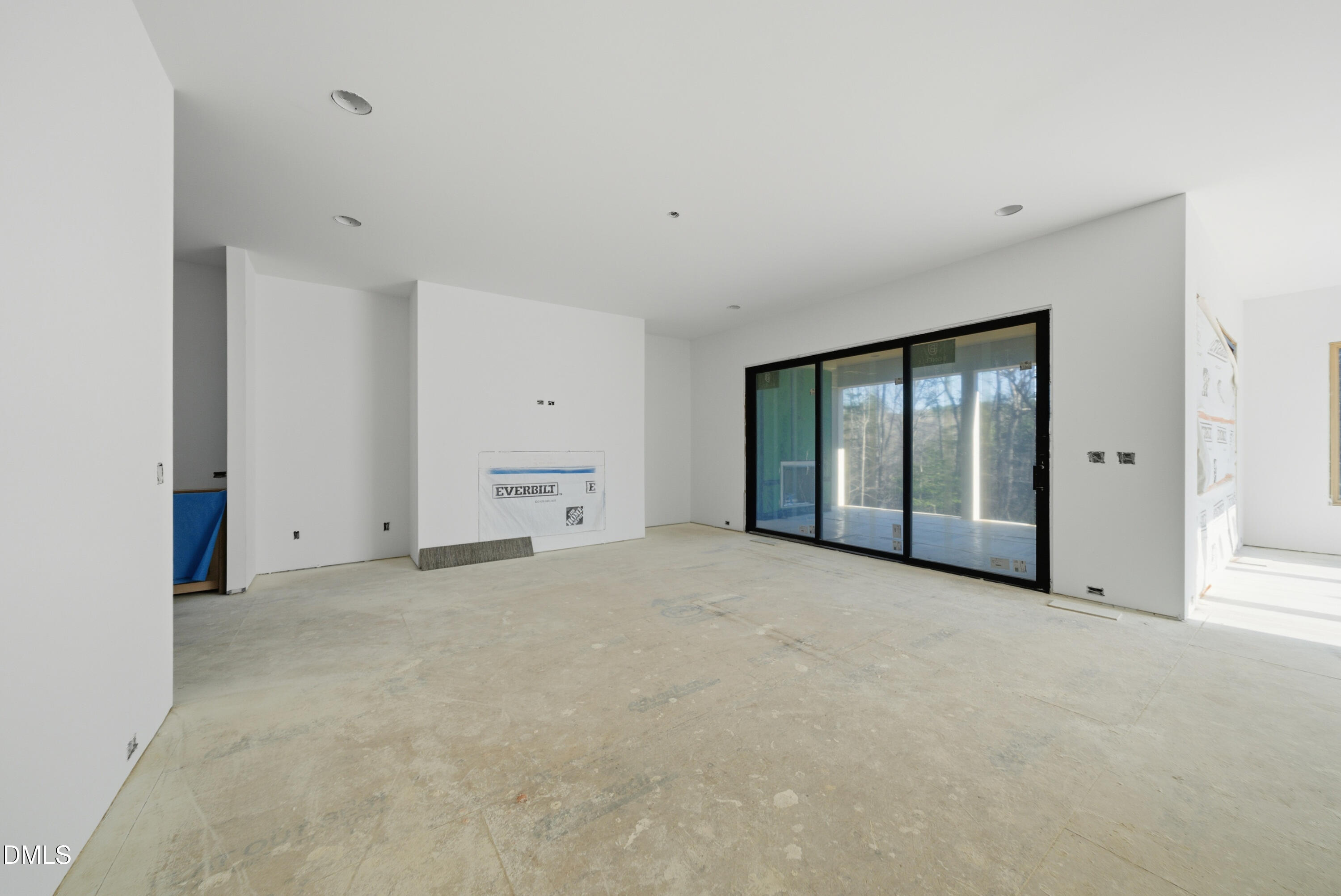 408 Shinleaf Pond Trail Raleigh, NC 27614 - Photo 31 of 77 a view of an empty room with a window