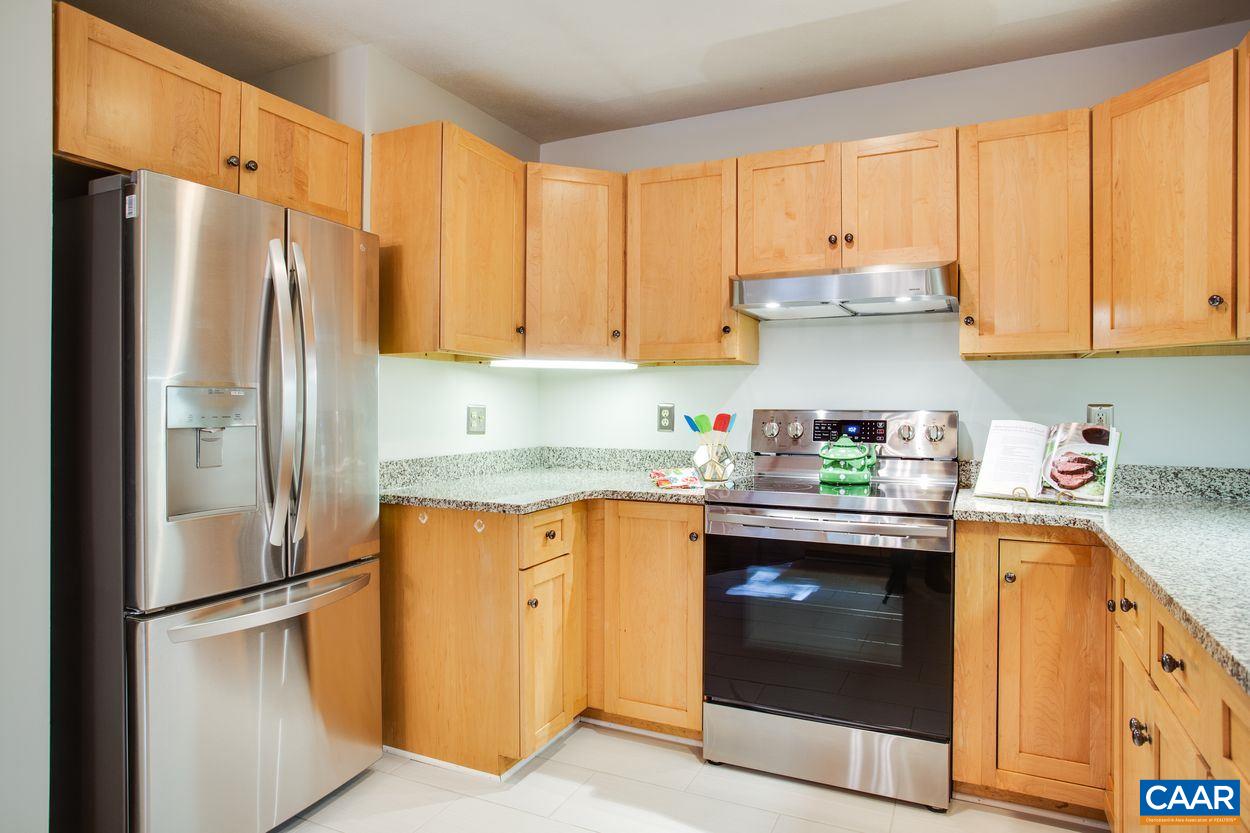 25 Roslyn Heights Road Charlottesville, VA 22901 - Photo 7 of 41 Gallery Image 7