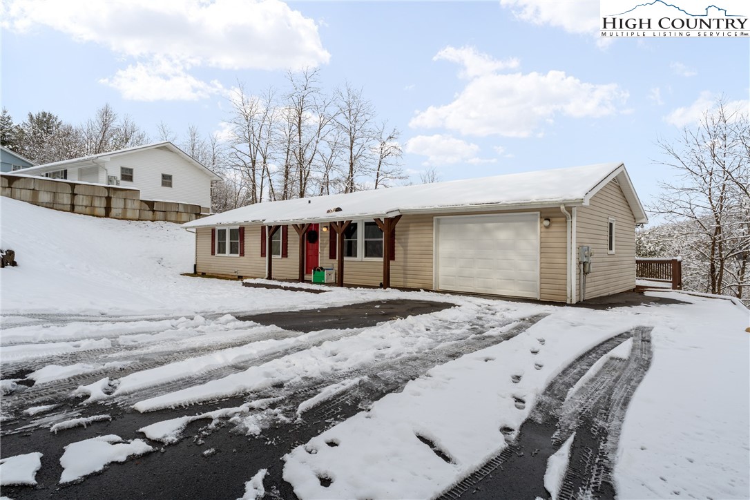 500 White Laurel Lane Boone, NC 28607 - Photo 3 of 41