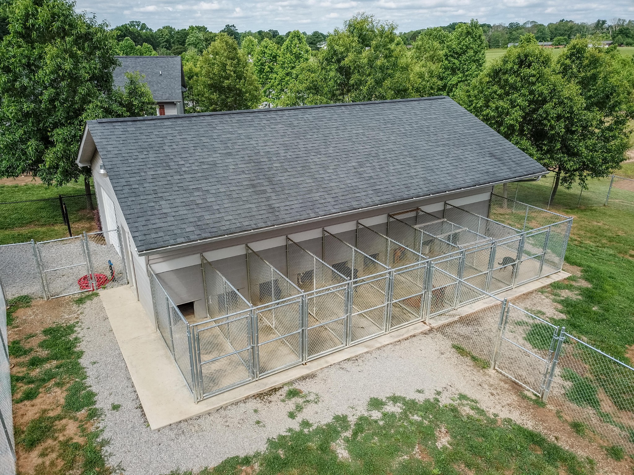 643 Gudger Road Madisonville, TN 37354 - Photo 4 of 68 Gallery Image 4
