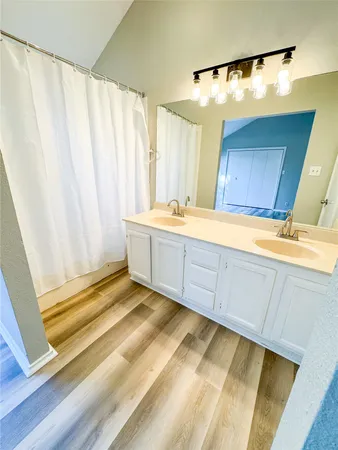 $1,950 | 2315 Windsong Trail, Round Rock, TX 78664