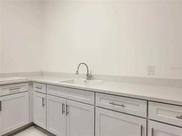 $8,700 | 920 North Osceola Avenue, Unit 804, Clearwater, FL 33755