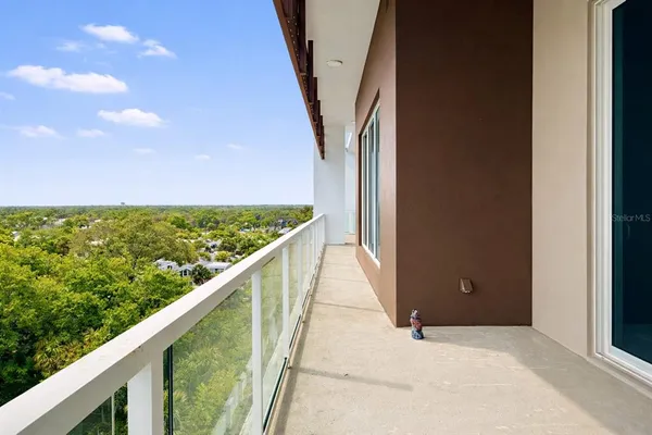 $8,700 | 920 North Osceola Avenue, Unit 804, Clearwater, FL 33755