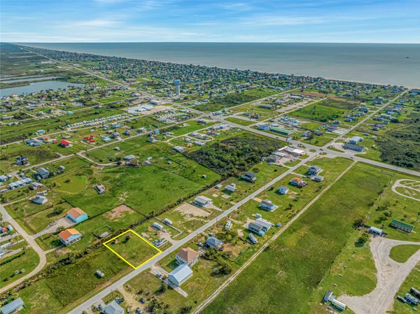 $125,000 | 1080 North Monkhouse Drive, Crystal Beach, TX 77650