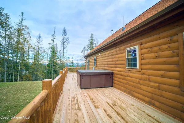 $1,895,000 | 452 Ruby Creek (90.5 Acres) Road, Naples, ID 83847