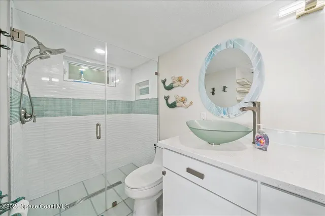 $3,300,000 | 6845 Jimmy Buffett Mem Highway, Melbourne Beach, FL 32951