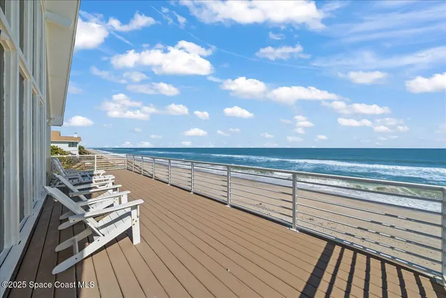 $3,300,000 | 6845 Jimmy Buffett Mem Highway, Melbourne Beach, FL 32951