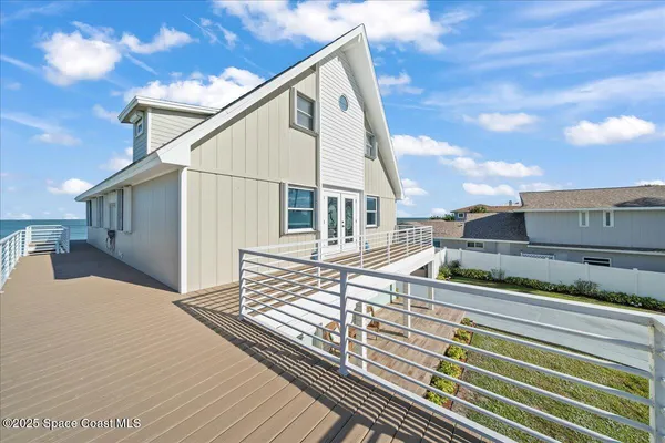 $3,200,000 | 6845 Jimmy Buffett Mem Highway, Melbourne Beach, FL 32951