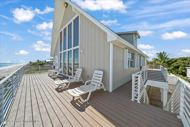 $3,300,000 | 6845 Jimmy Buffett Mem Highway, Melbourne Beach, FL 32951