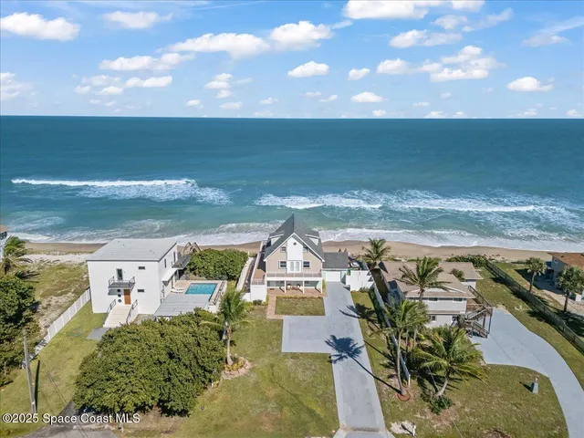 $3,300,000 | 6845 Jimmy Buffett Mem Highway, Melbourne Beach, FL 32951