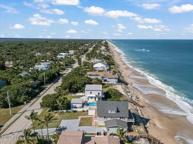 $3,300,000 | 6845 Jimmy Buffett Mem Highway, Melbourne Beach, FL 32951
