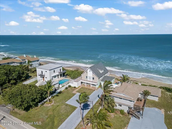 $3,200,000 | 6845 Jimmy Buffett Mem Highway, Melbourne Beach, FL 32951