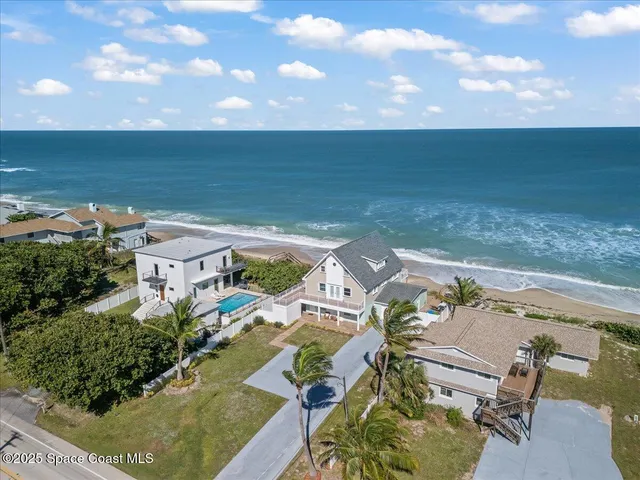 $3,300,000 | 6845 Jimmy Buffett Mem Highway, Melbourne Beach, FL 32951