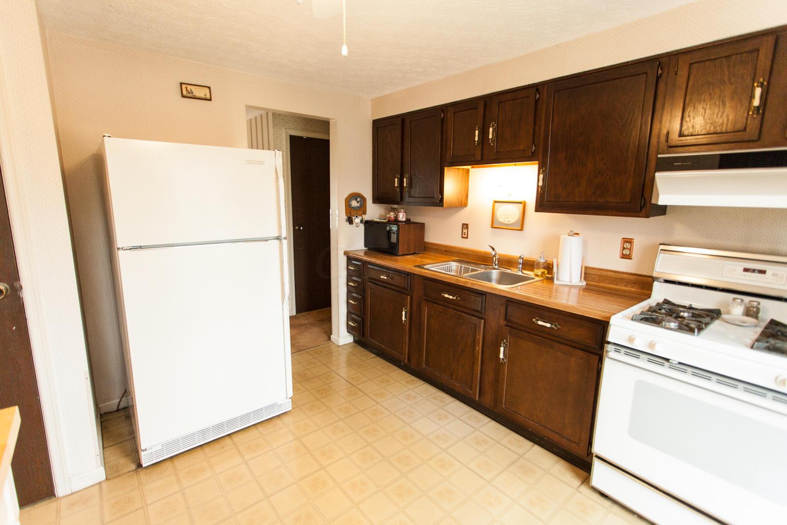 880 Hines Road Columbus, OH 43230 - Photo 34 of 42 Gallery Image 34