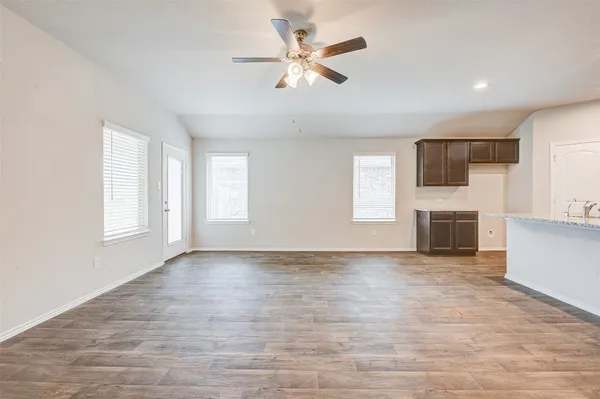 $2,500 | 13989 Leigh Lake Lane, Conroe, TX 77384