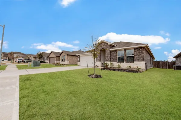 $2,500 | 13989 Leigh Lake Lane, Conroe, TX 77384