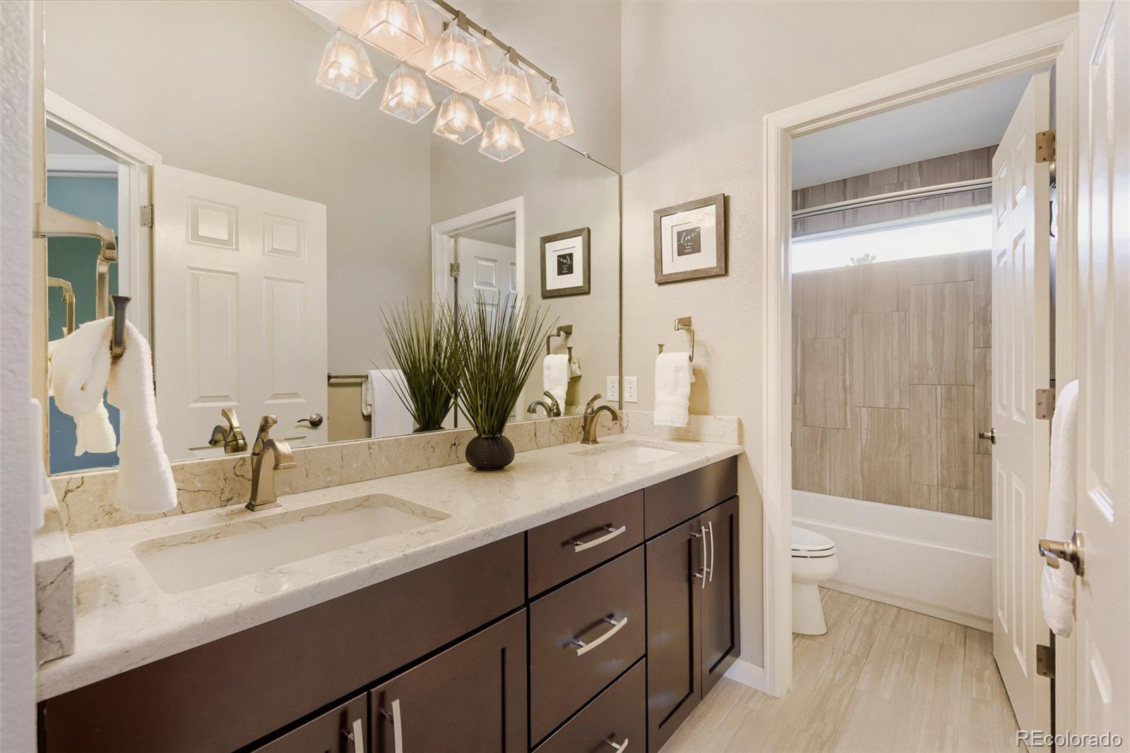 8658 Aberdeen Circle Highlands Ranch, CO 80130 - Photo 25 of 41