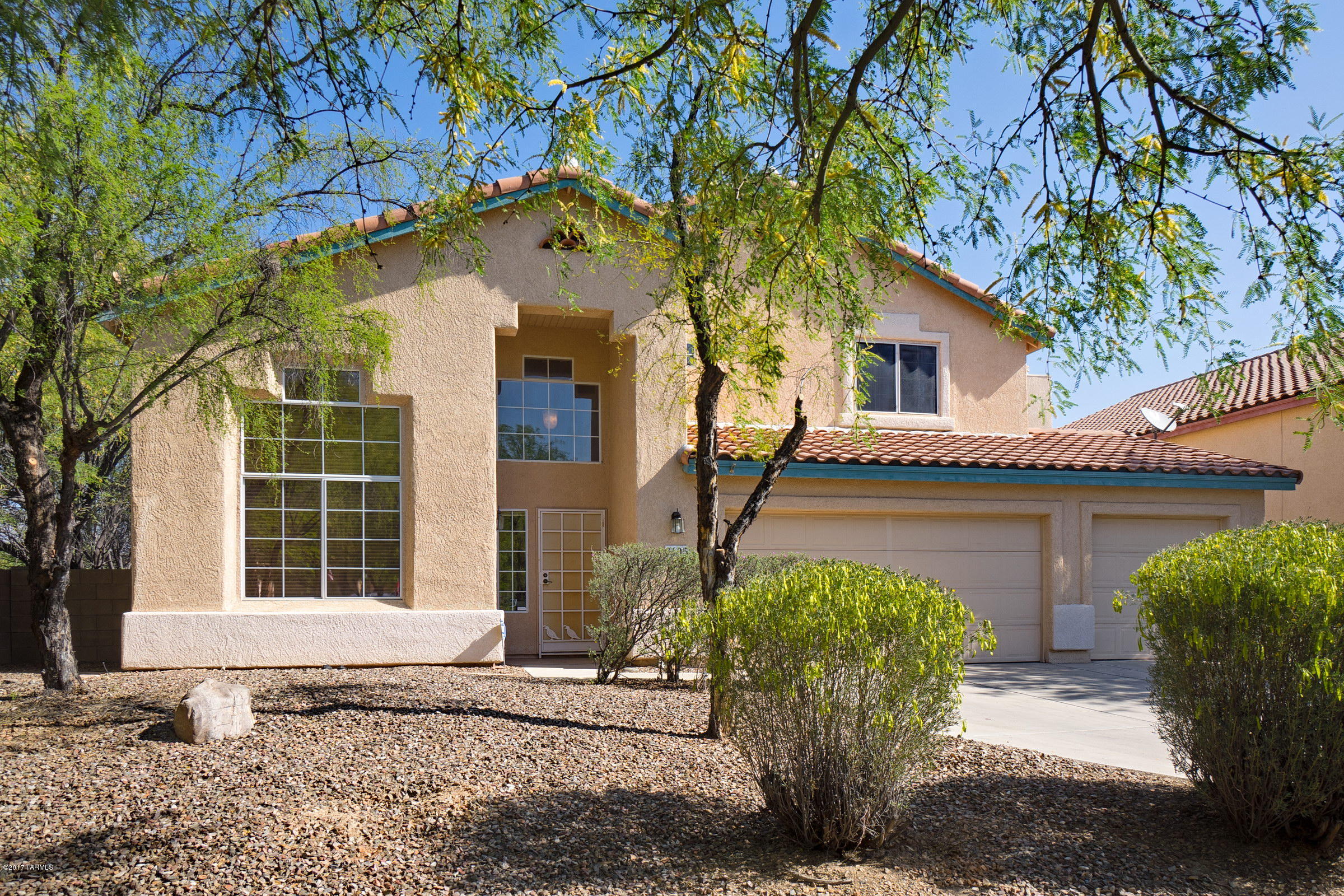 8105 East Slate Ridge Drive Tucson, AZ 85715 - Photo 1 of 26