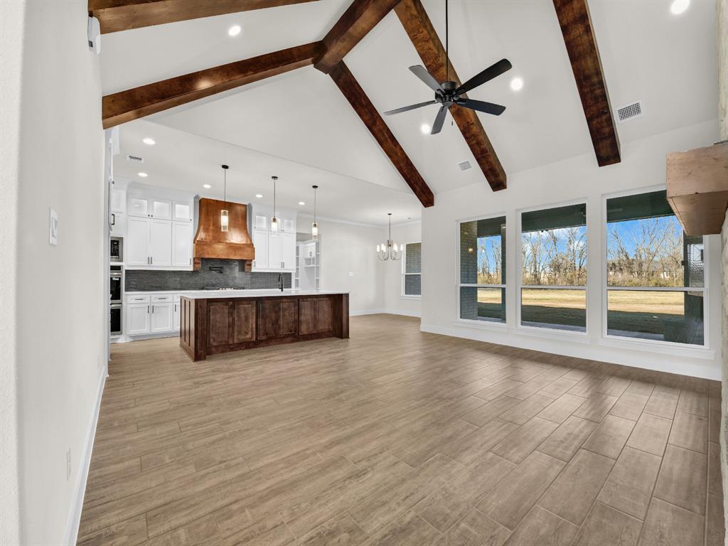 212 Desperado Way Weatherford, TX 76088 - Photo 11 of 36
