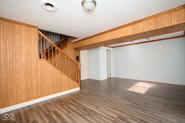 $220,000 | 2606 Shakespeare Drive, Southport, IN 46227