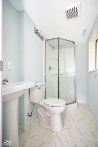 $220,000 | 2606 Shakespeare Drive, Southport, IN 46227