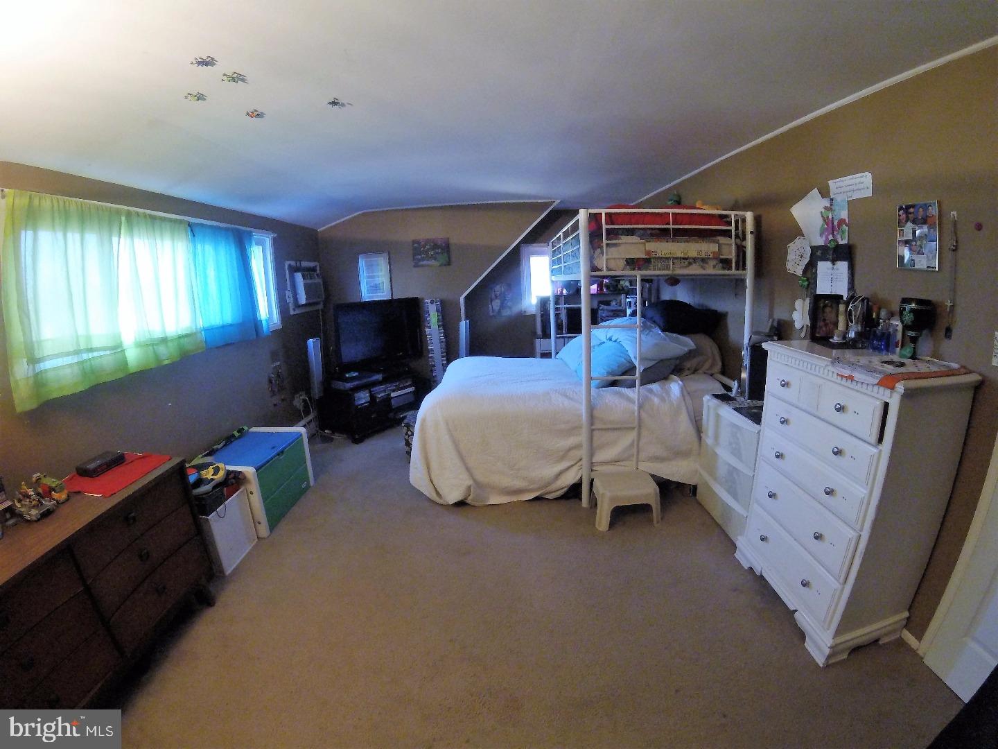 4 Downhill Road Levittown, PA 19056 - Photo 21 of 25 Bedroom 3