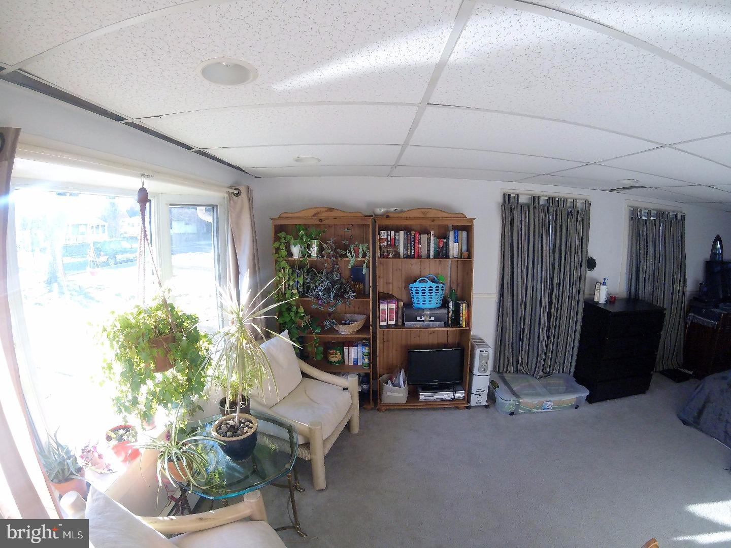 4 Downhill Road Levittown, PA 19056 - Photo 10 of 25 Family Room