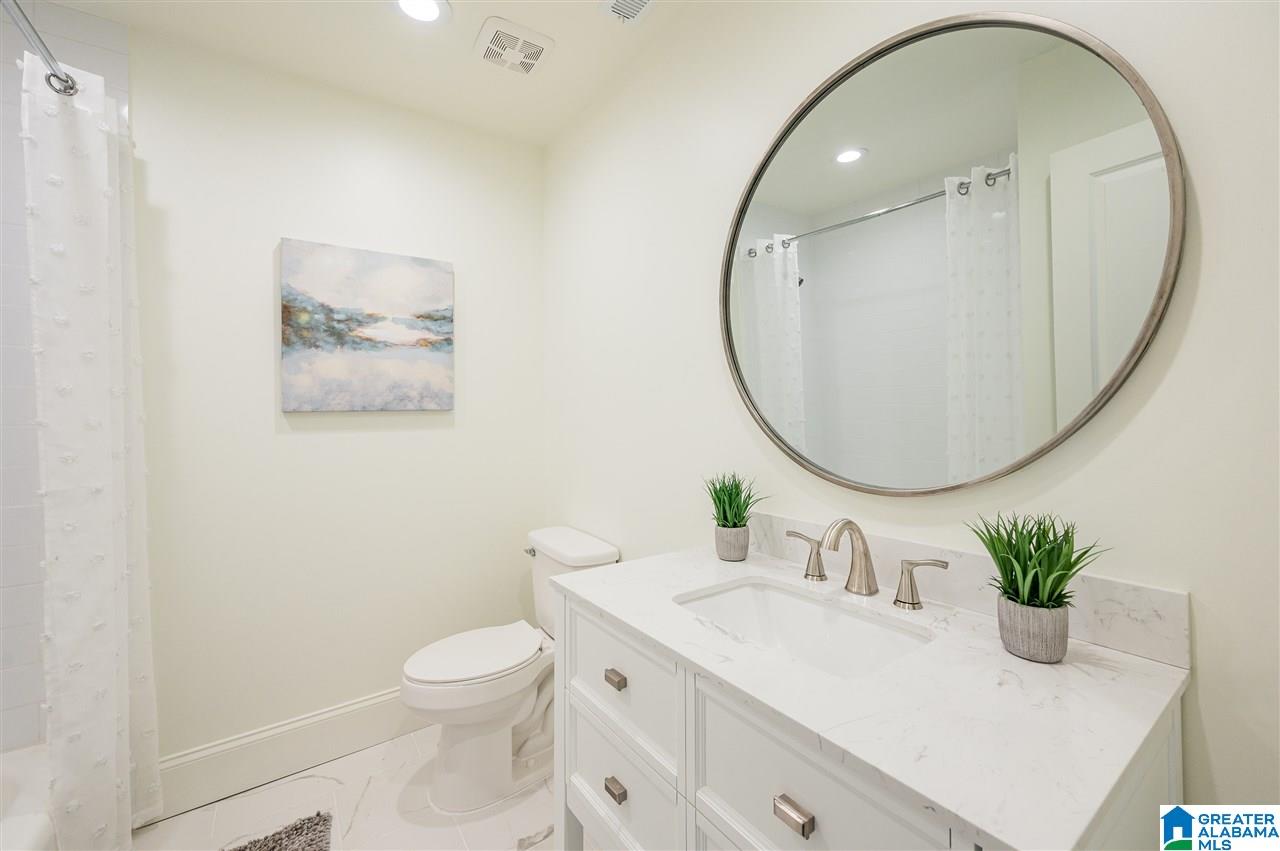 956 Oak Grove Road Birmingham, AL 35209 - Photo 28 of 47