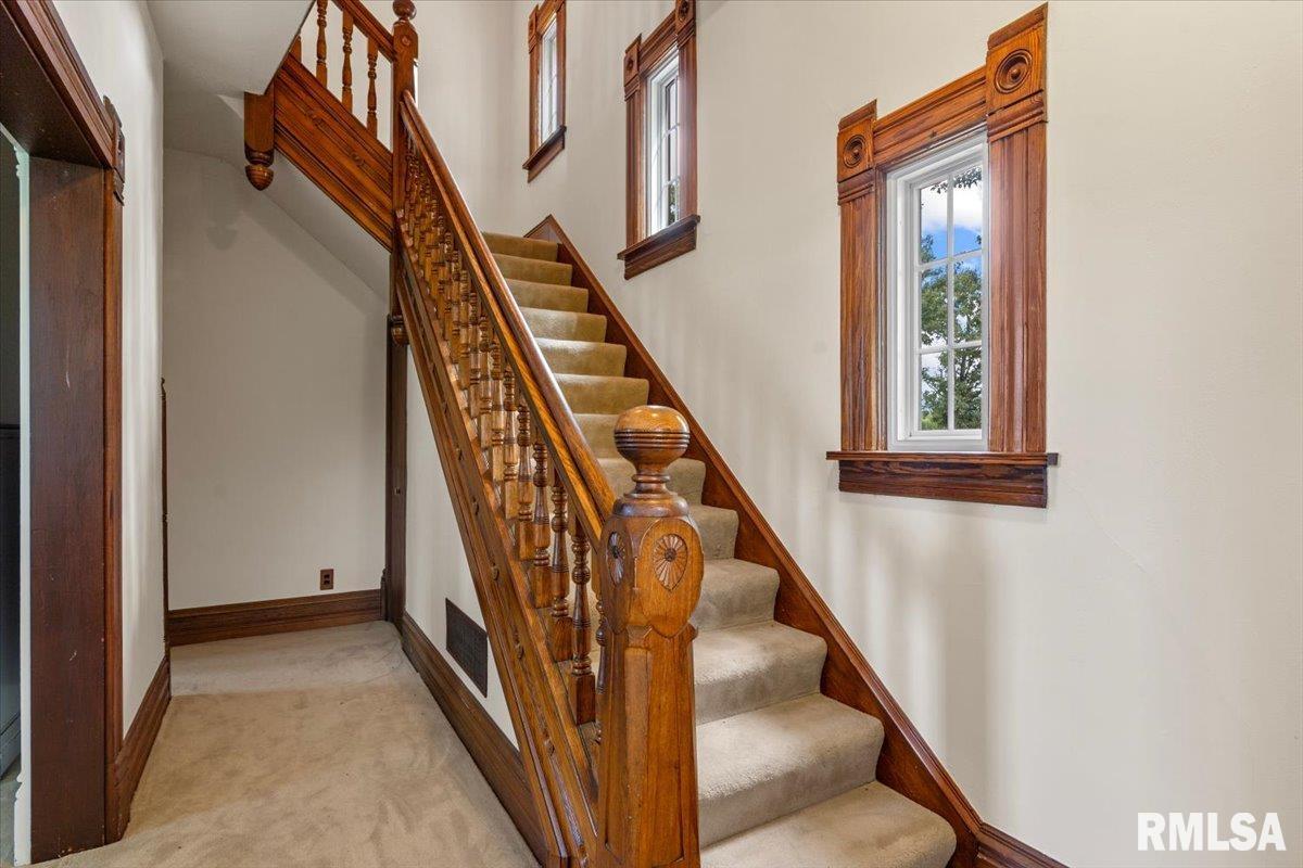 7030 Mansion Road Chatham, IL 62629 - Photo 23 of 66 Gallery Image 23