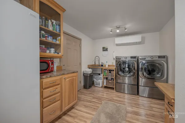 $697,500 | 4073 Lincoln Drive, Ontario, OR 97914