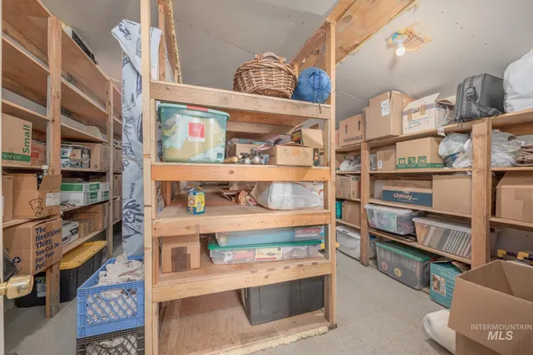 $697,500 | 4073 Lincoln Drive, Ontario, OR 97914