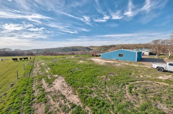 $697,500 | 4073 Lincoln Drive, Ontario, OR 97914