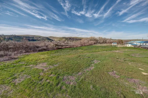 $697,500 | 4073 Lincoln Drive, Ontario, OR 97914