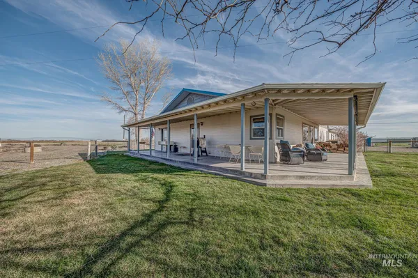 $697,500 | 4073 Lincoln Drive, Ontario, OR 97914