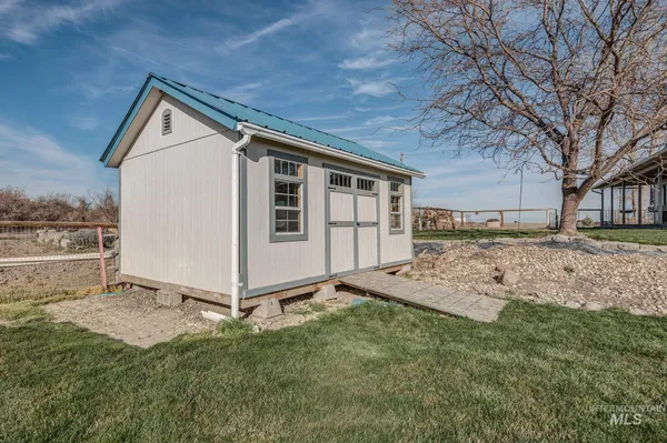 $697,500 | 4073 Lincoln Drive, Ontario, OR 97914