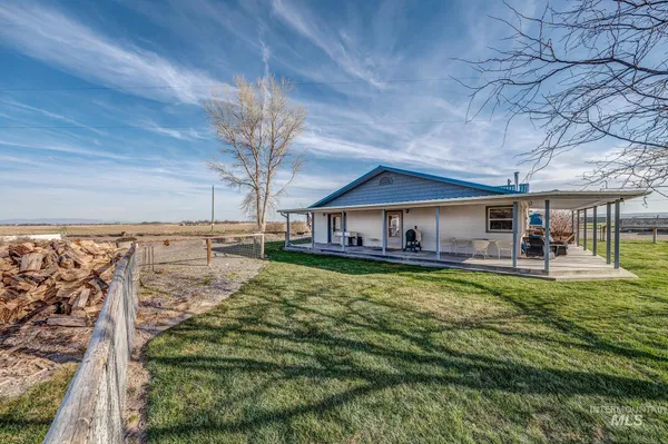 $697,500 | 4073 Lincoln Drive, Ontario, OR 97914