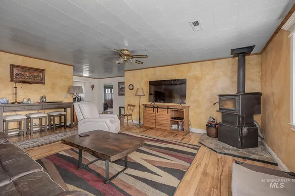 $697,500 | 4073 Lincoln Drive, Ontario, OR 97914