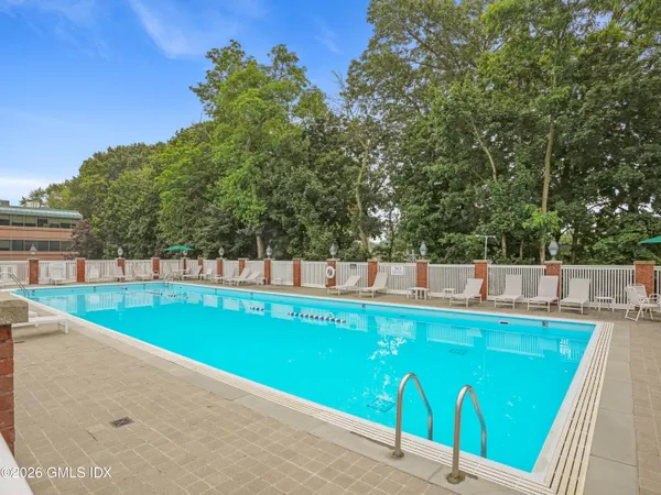 $9,000 | 51 Forest Avenue, Unit 25, Old Greenwich, CT 06870