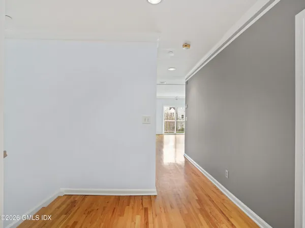 $9,000 | 51 Forest Avenue, Unit 25, Old Greenwich, CT 06870