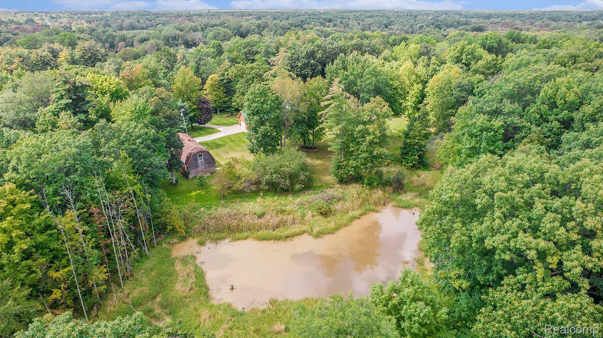 210 Gray Road Lapeer, MI 48446 - Photo 31 of 34 Gallery Image 31